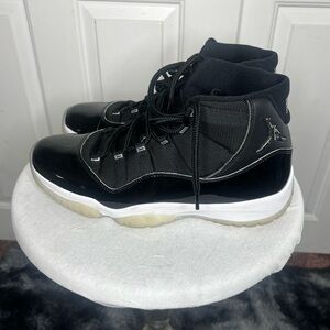 Jordan Retro XI “Jubilee” (black/white) Size 11.5 (used no box)